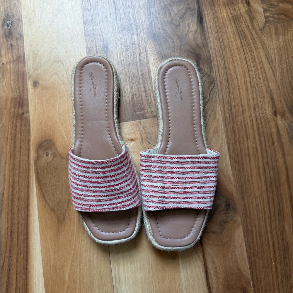 Universal Thread Red and White Striped Slide Sandals
